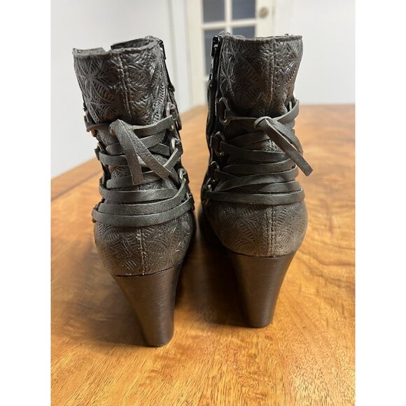 MIZ MOOZ Women’s 8.5 Katrina Grey  Leather Zip Embossed Ankle Boots Booties - Picture 5 of 9